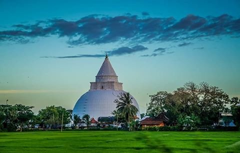 Solosmasthana Thissamaharamaya Temple