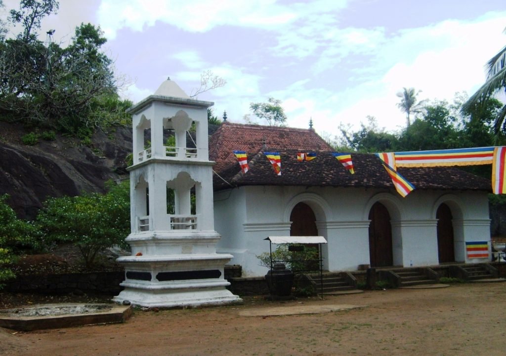 Degaldoruwa Temple